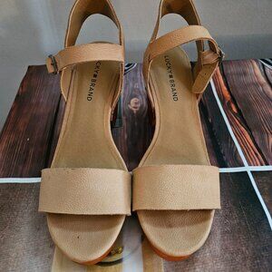 Lucky Brand wool blocks Sandals SZ 9